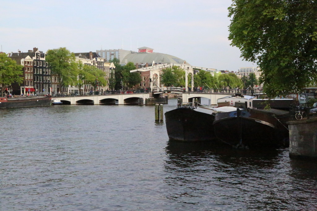 Boats and the Magere Brug ("Skinny Bridge").