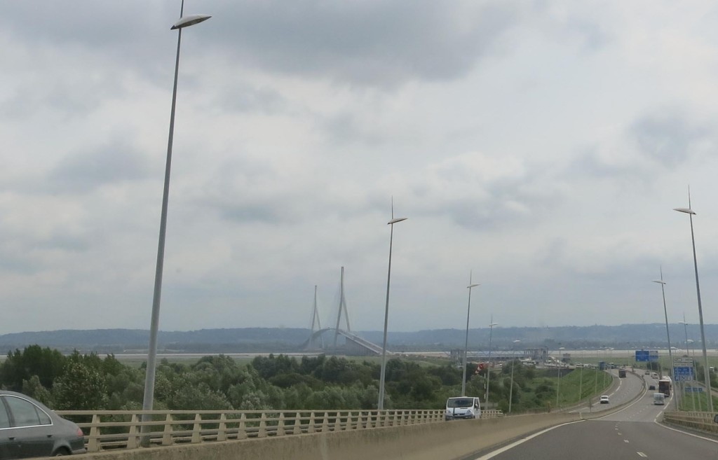 Approaching the Pont de Normandie.