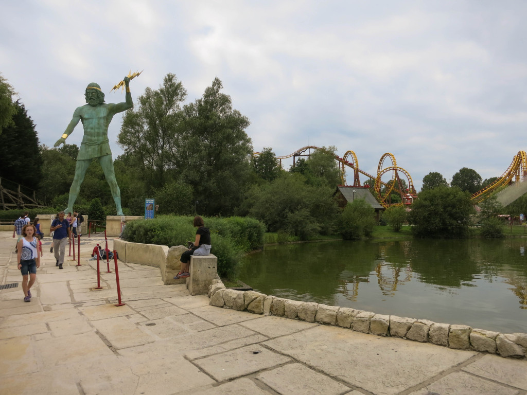 The entrance to 'Tonnerre de Zeus'.