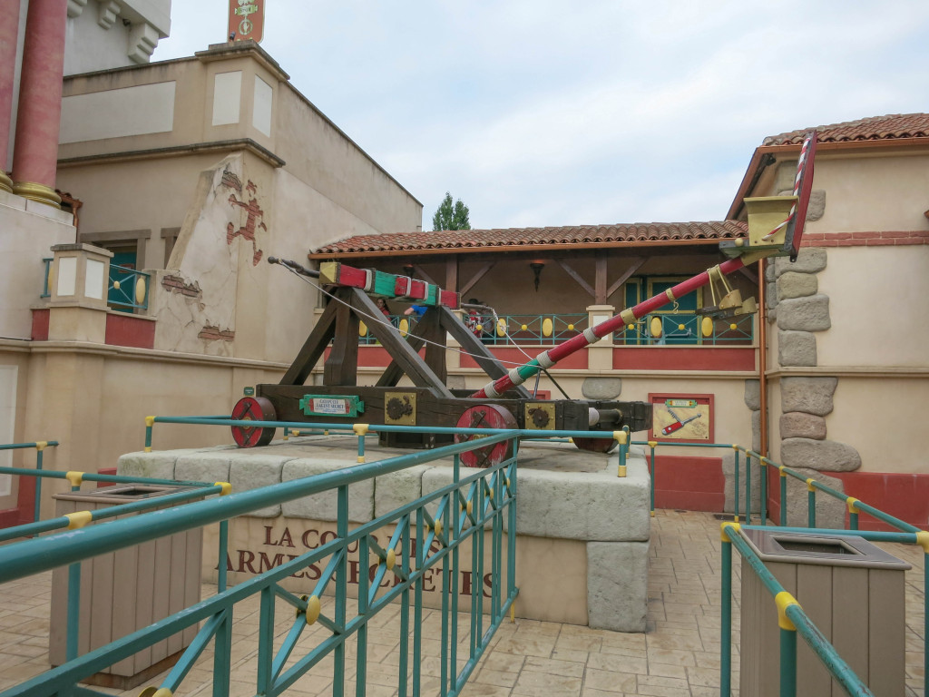 The entrance to Le Défi de César.